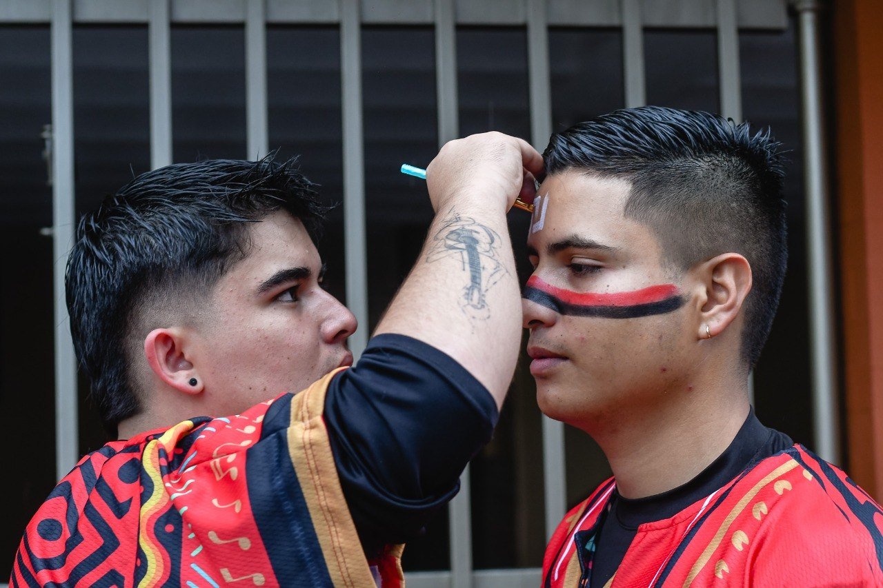 Gran Desfile de San Juan 2026 en Ibagué: el fuego, la calle y el folclor que no esperó la lluvia